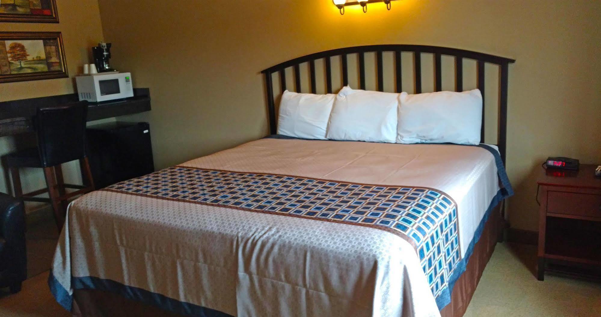Americas Best Value Inn Big Lake Becker Buitenkant foto